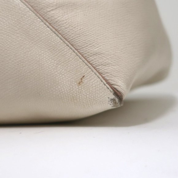 CELINE PHANTOM CABAS TOTE CREAM GRAINED LEATHER - Picture 8 of 12